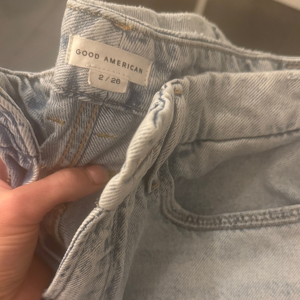 Good American 90’s relaxed Light Blue  Jeans 2/26 - Picture 5 of 6
